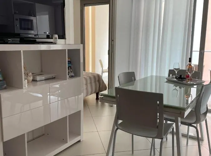 Apartment West Bay *